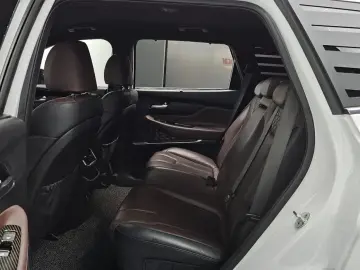 2018 Hyundai Santa Fe с пробегом 127 813 км
