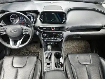 2019 Hyundai Santa Fe с пробегом 117 570 км