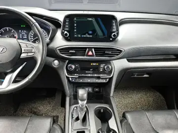 2019 Hyundai Santa Fe с пробегом 117 570 км