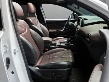2019 Hyundai Santa Fe с пробегом 75 607 км