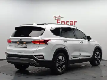 2018 Hyundai Santa Fe с пробегом 187 534 км