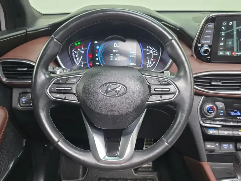 2018 Hyundai Santa Fe с пробегом 68 373 км