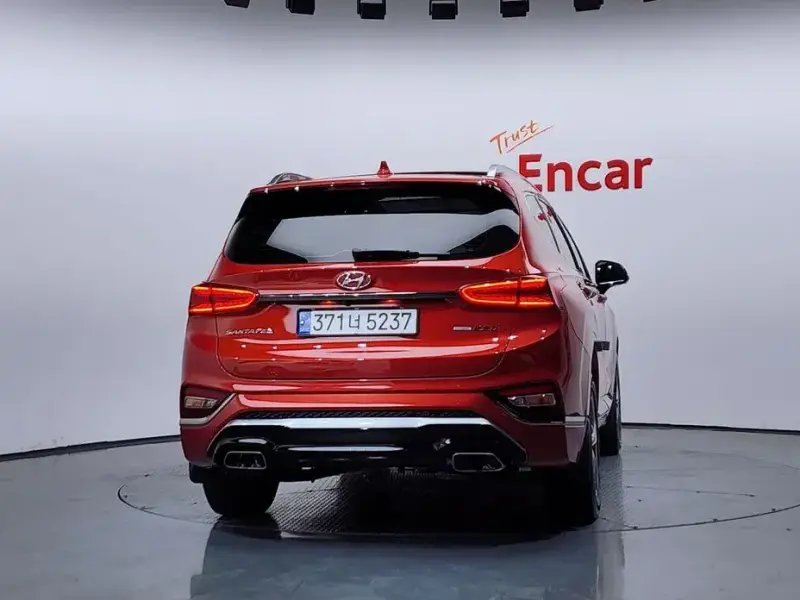 2019 Hyundai Santa Fe с пробегом 111 521 км