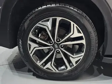 2019 Hyundai Santa Fe с пробегом 150 806 км