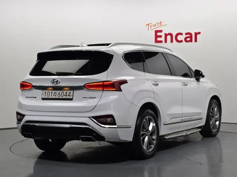 2018 Hyundai Santa Fe с пробегом 131 728 км
