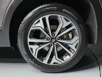 2018 Hyundai Santa Fe с пробегом 184 705 км