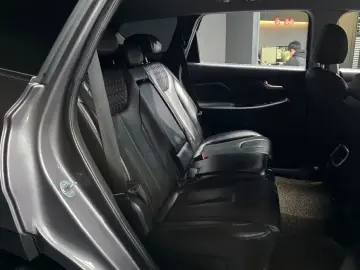 2018 Hyundai Santa Fe с пробегом 184 705 км