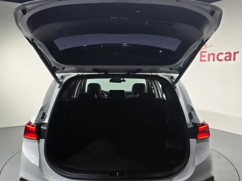 2018 Hyundai Santa Fe с пробегом 109 557 км