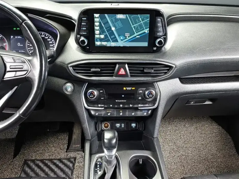 2020 Hyundai Santa Fe с пробегом 25 126 км
