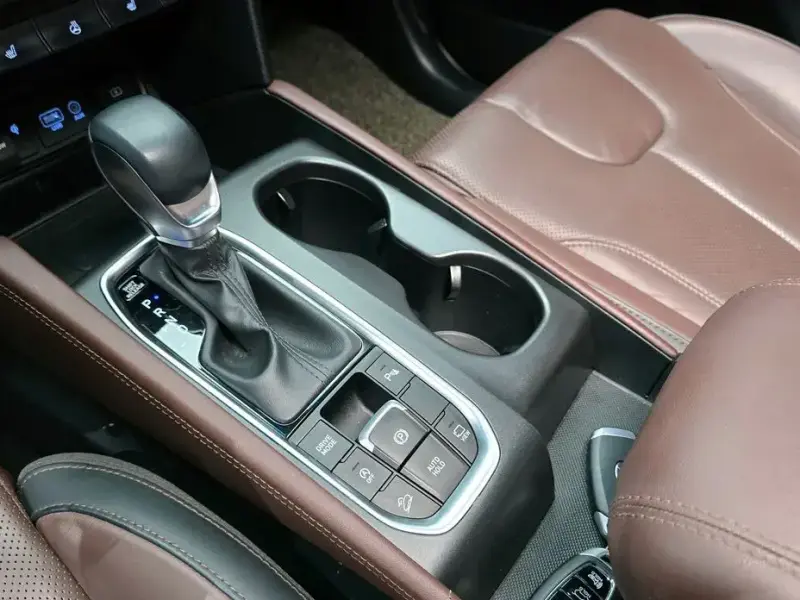 2019 Hyundai Santa Fe с пробегом 127 172 км