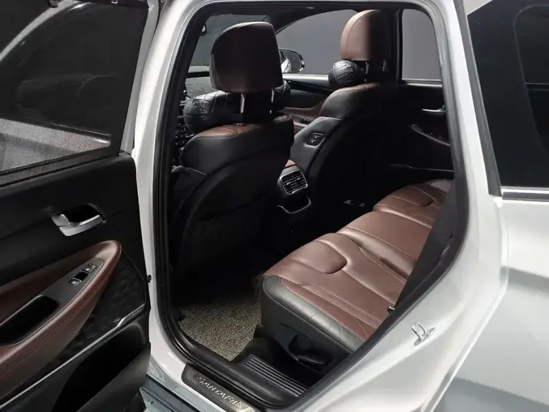 2019 Hyundai Santa Fe с пробегом 127 172 км