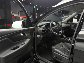 2019 Hyundai Santa Fe с пробегом 46 983 км