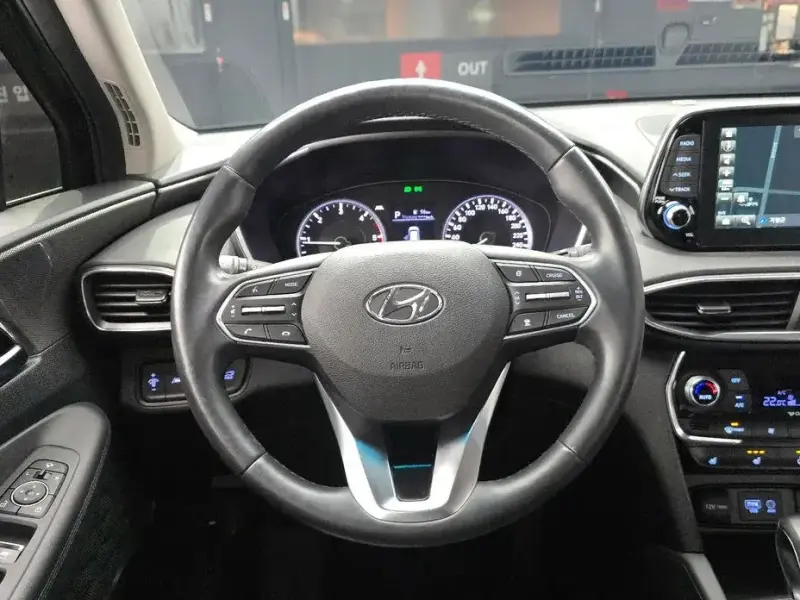 2019 Hyundai Santa Fe с пробегом 46 983 км