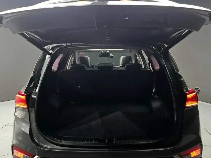 2018 Hyundai Santa Fe с пробегом 17 610 км