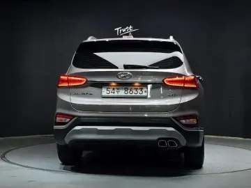 2018 Hyundai Santa Fe с пробегом 54 404 км