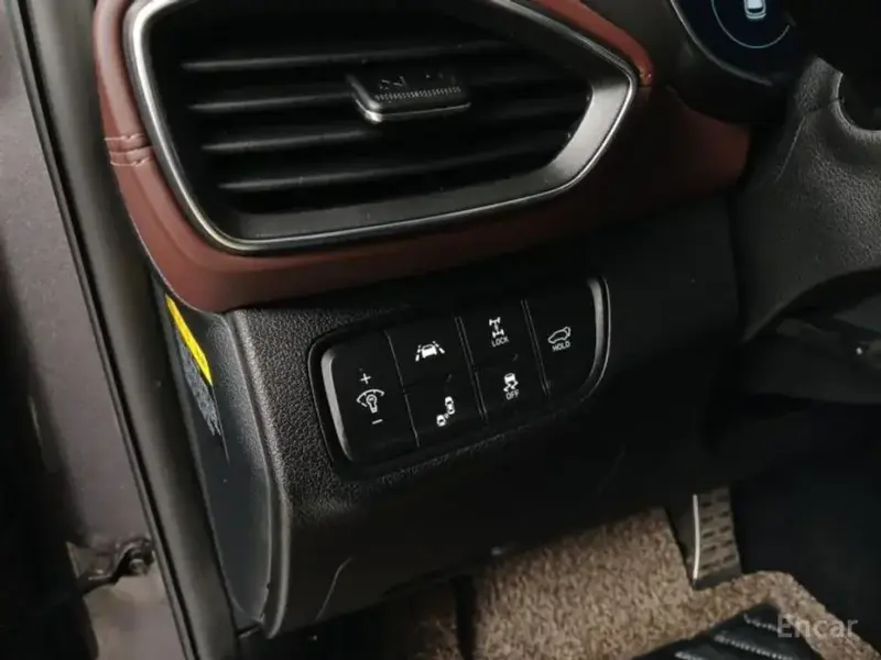 2019 Hyundai Santa Fe с пробегом 155 633 км