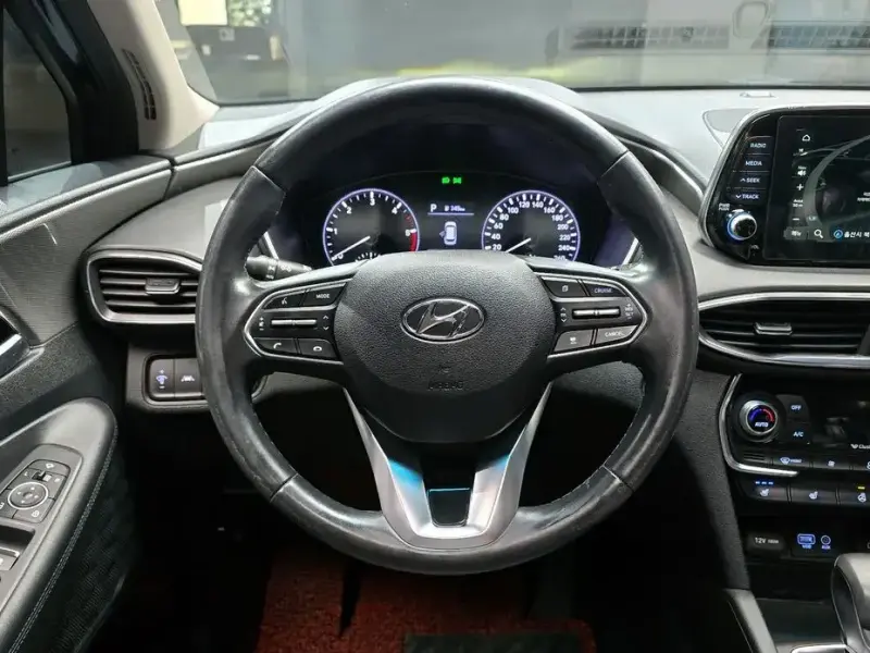 2018 Hyundai Santa Fe с пробегом 72 568 км