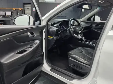 2018 Hyundai Santa Fe с пробегом 162 537 км