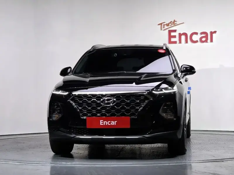2019 Hyundai Santa Fe с пробегом 32 766 км