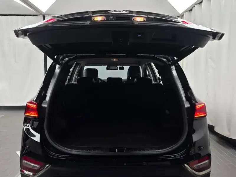2019 Hyundai Santa Fe с пробегом 32 766 км