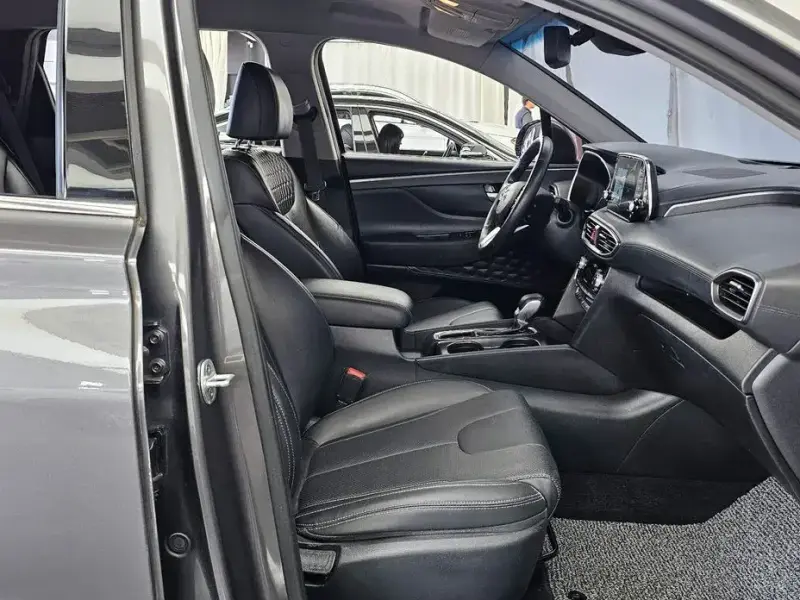 2019 Hyundai Santa Fe с пробегом 141 351 км