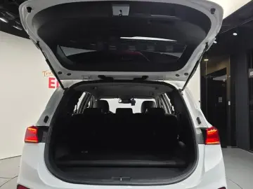 2019 Hyundai Santa Fe с пробегом 125 601 км