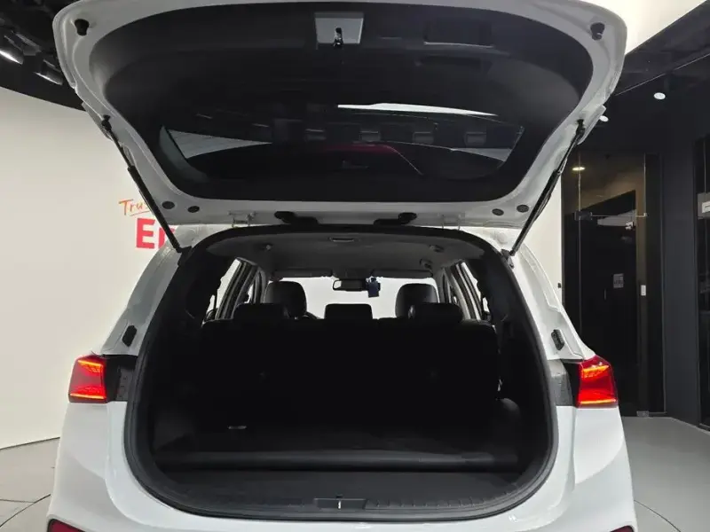 2019 Hyundai Santa Fe с пробегом 125 601 км