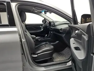 2018 Hyundai Santa Fe с пробегом 132 456 км