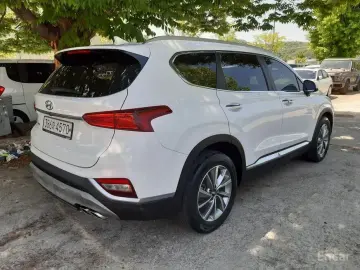 2019 Hyundai Santa Fe с пробегом 46 000 км