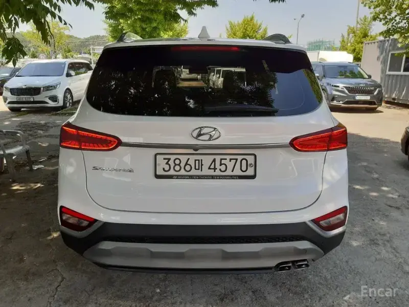 2019 Hyundai Santa Fe с пробегом 46 000 км