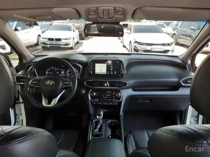 2019 Hyundai Santa Fe с пробегом 46 000 км