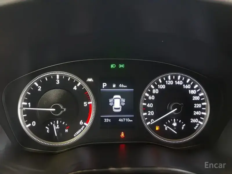 2019 Hyundai Santa Fe с пробегом 46 000 км