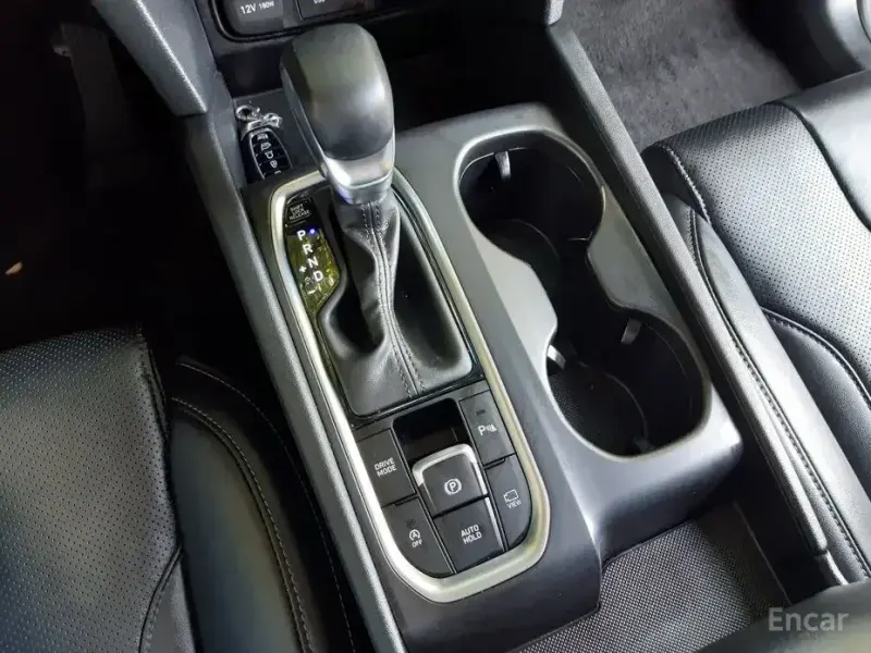 2019 Hyundai Santa Fe с пробегом 46 000 км