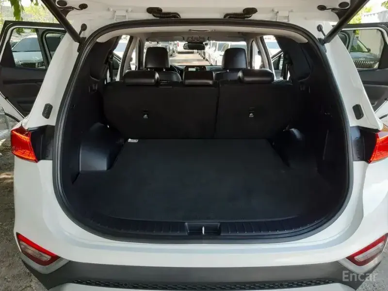 2019 Hyundai Santa Fe с пробегом 46 000 км