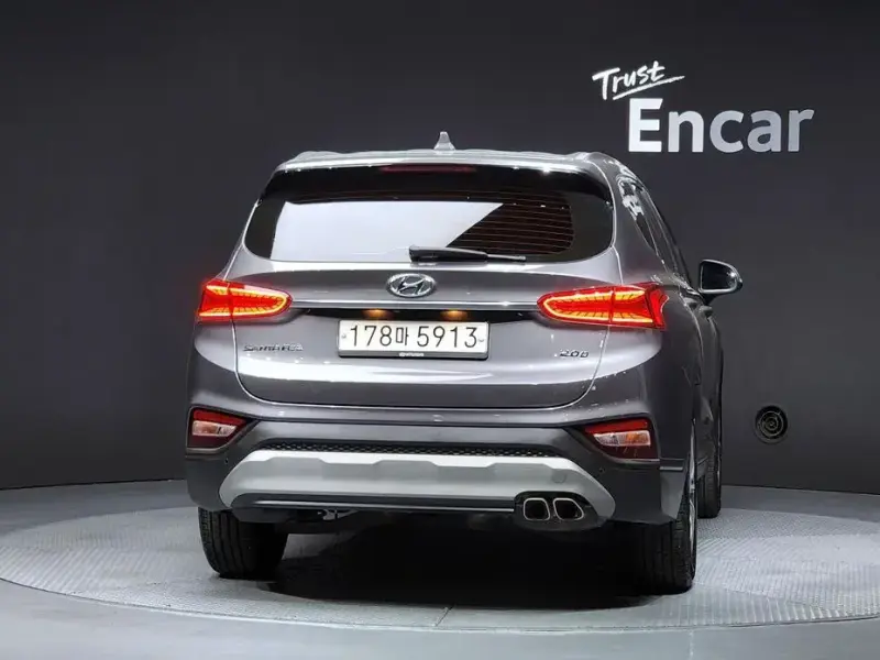 2019 Hyundai Santa Fe с пробегом 81 592 км