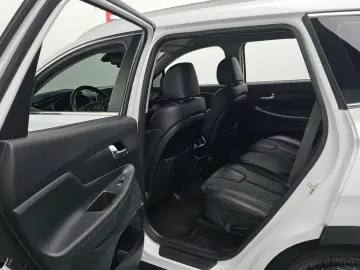 2020 Hyundai Santa Fe с пробегом 110 208 км