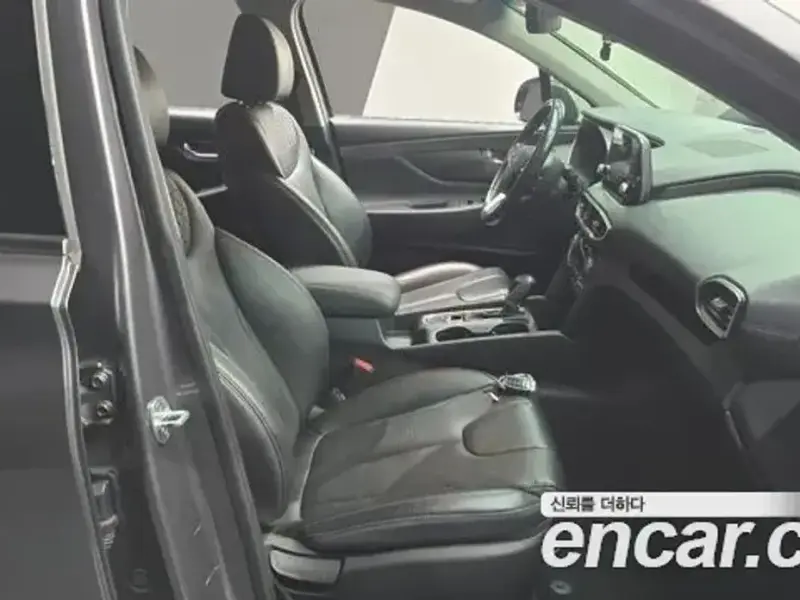 2020 Hyundai Santa Fe с пробегом 102 227 км