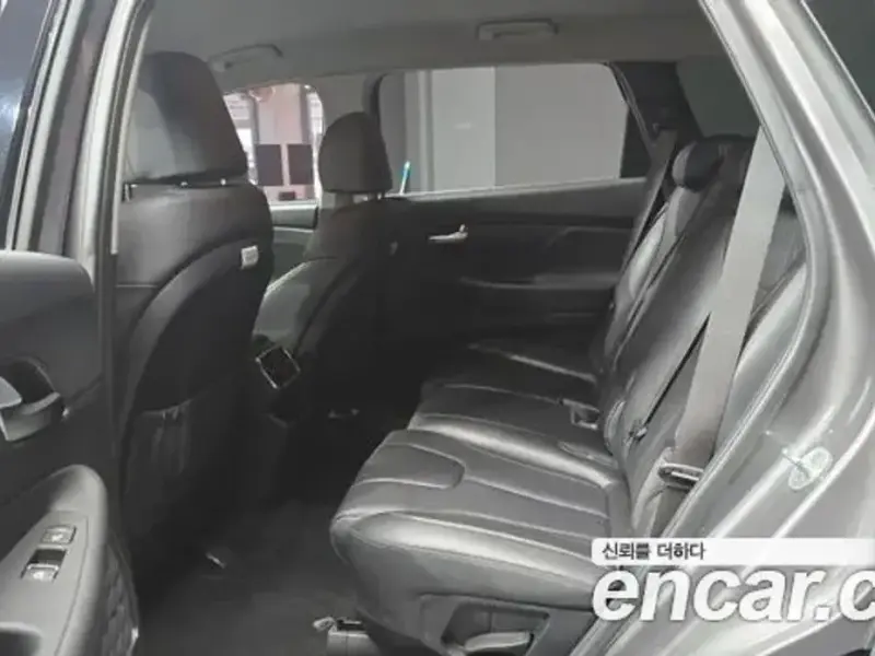 2020 Hyundai Santa Fe с пробегом 102 227 км