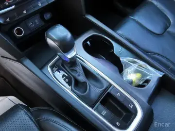 2018 Hyundai Santa Fe с пробегом 180 975 км