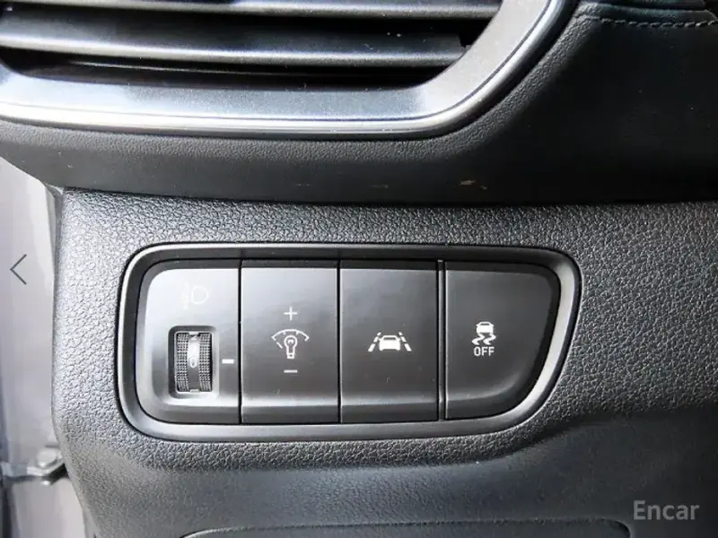 2018 Hyundai Santa Fe с пробегом 180 975 км