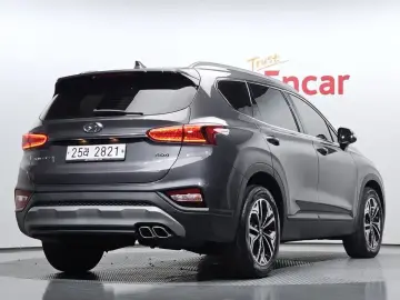 2018 Hyundai Santa Fe с пробегом 23 162 км