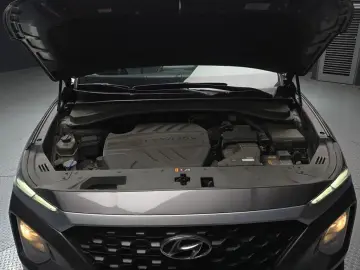 2018 Hyundai Santa Fe с пробегом 266 672 км
