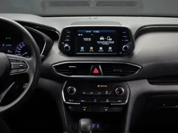 2018 Hyundai Santa Fe с пробегом 266 672 км
