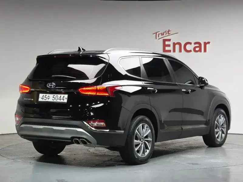 2019 Hyundai Santa Fe с пробегом 57 345 км