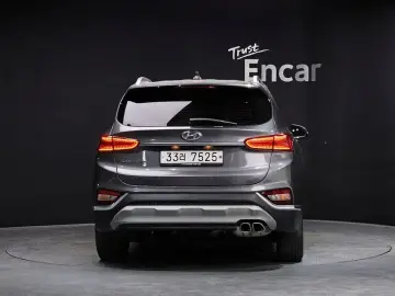 2019 Hyundai Santa Fe с пробегом 62 256 км