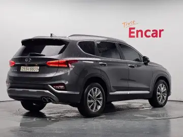 2020 Hyundai Santa Fe с пробегом 32 961 км
