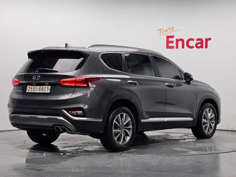 2020 Hyundai Santa Fe с пробегом 32 961 км