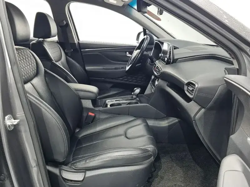 2020 Hyundai Santa Fe с пробегом 32 961 км
