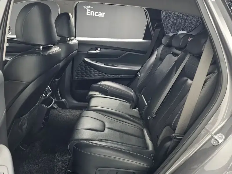 2020 Hyundai Santa Fe с пробегом 32 961 км