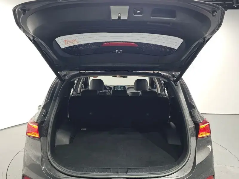 2020 Hyundai Santa Fe с пробегом 32 961 км